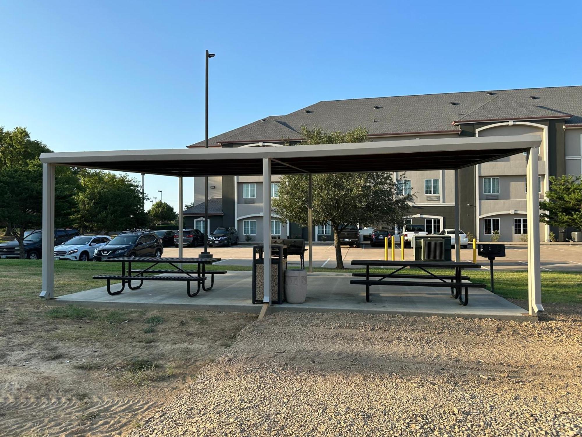 La Quinta By Wyndham Sulphur Springs Exterior photo